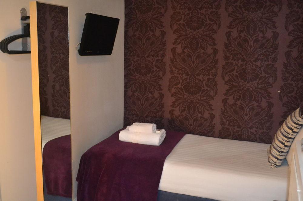 Dene Guest House, New Town เอดินบะระ ภายนอก รูปภาพ