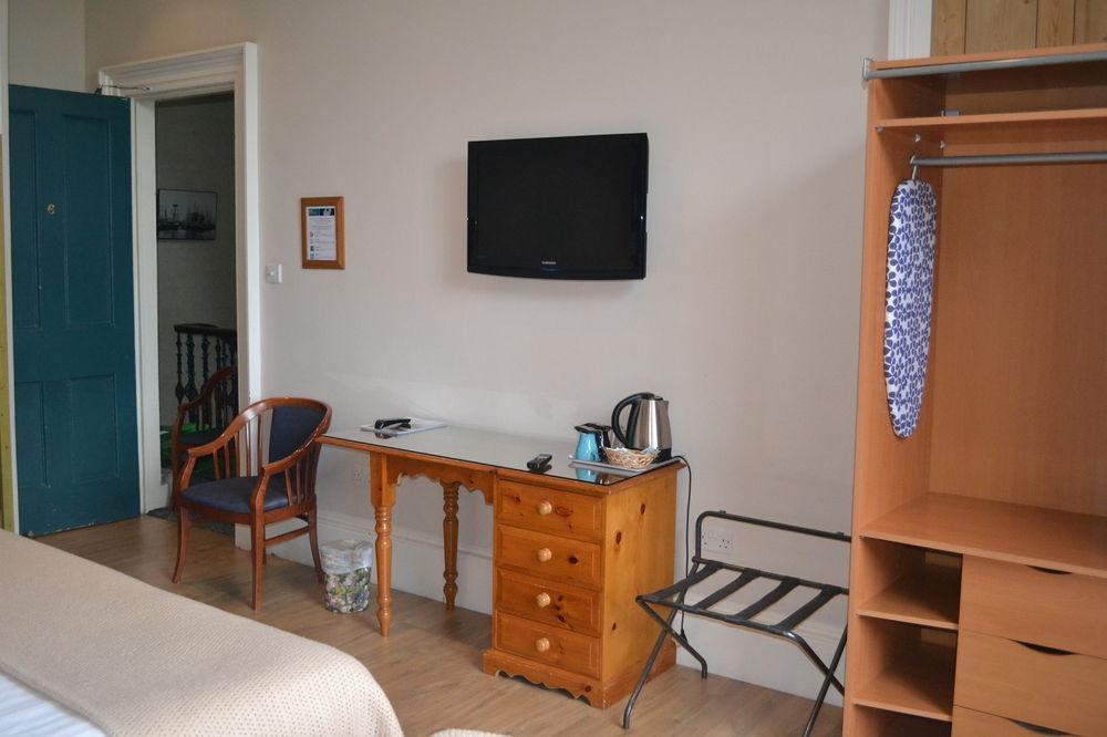 Dene Guest House, New Town เอดินบะระ ภายนอก รูปภาพ
