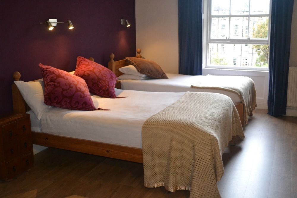 Dene Guest House, New Town เอดินบะระ ภายนอก รูปภาพ