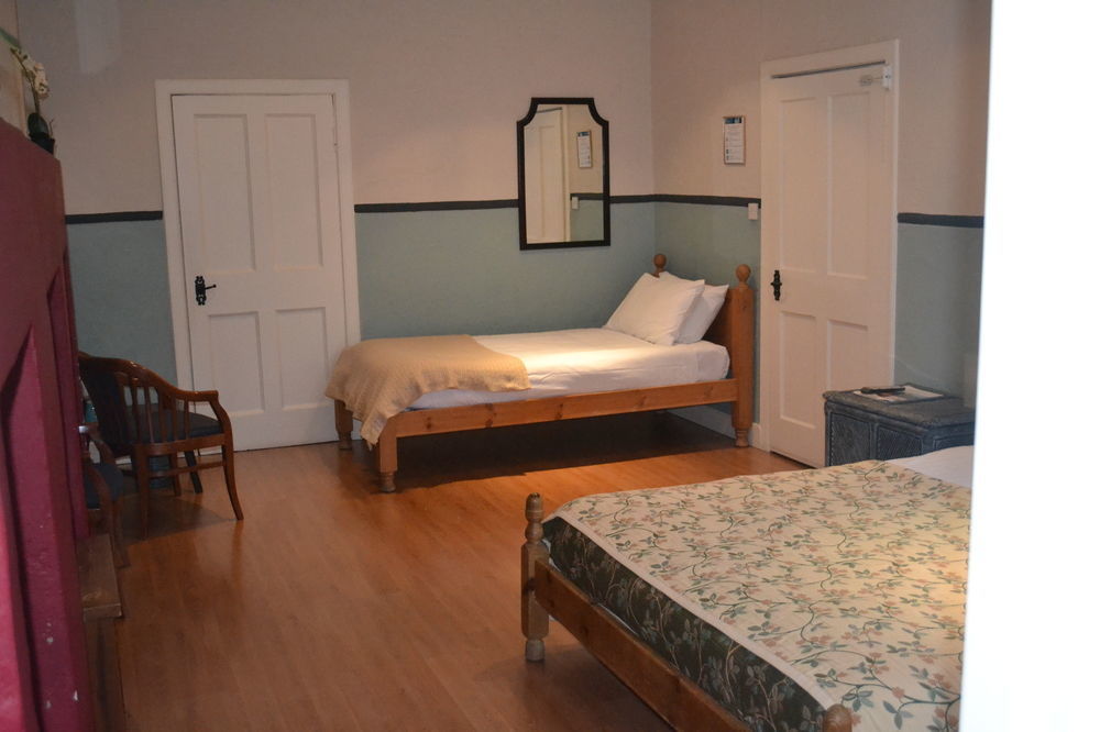 Dene Guest House, New Town เอดินบะระ ภายนอก รูปภาพ