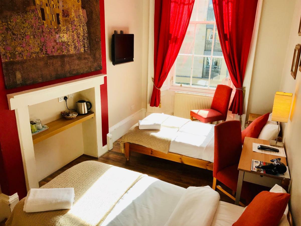 Dene Guest House, New Town เอดินบะระ ภายนอก รูปภาพ