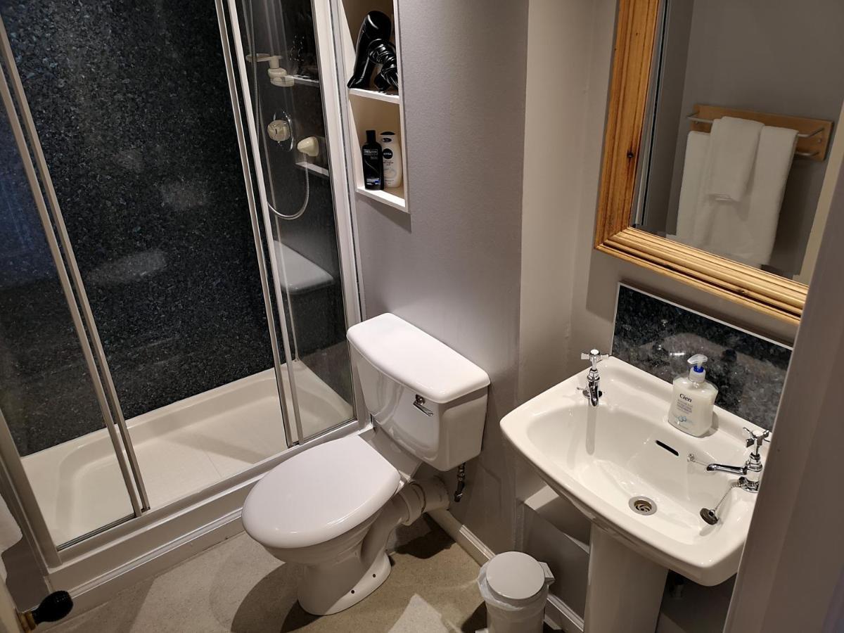Dene Guest House, New Town เอดินบะระ ภายนอก รูปภาพ